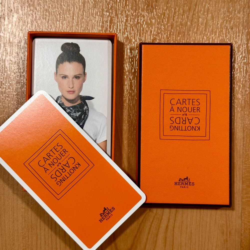 Hermès Scarf Knotting Cards Authentic